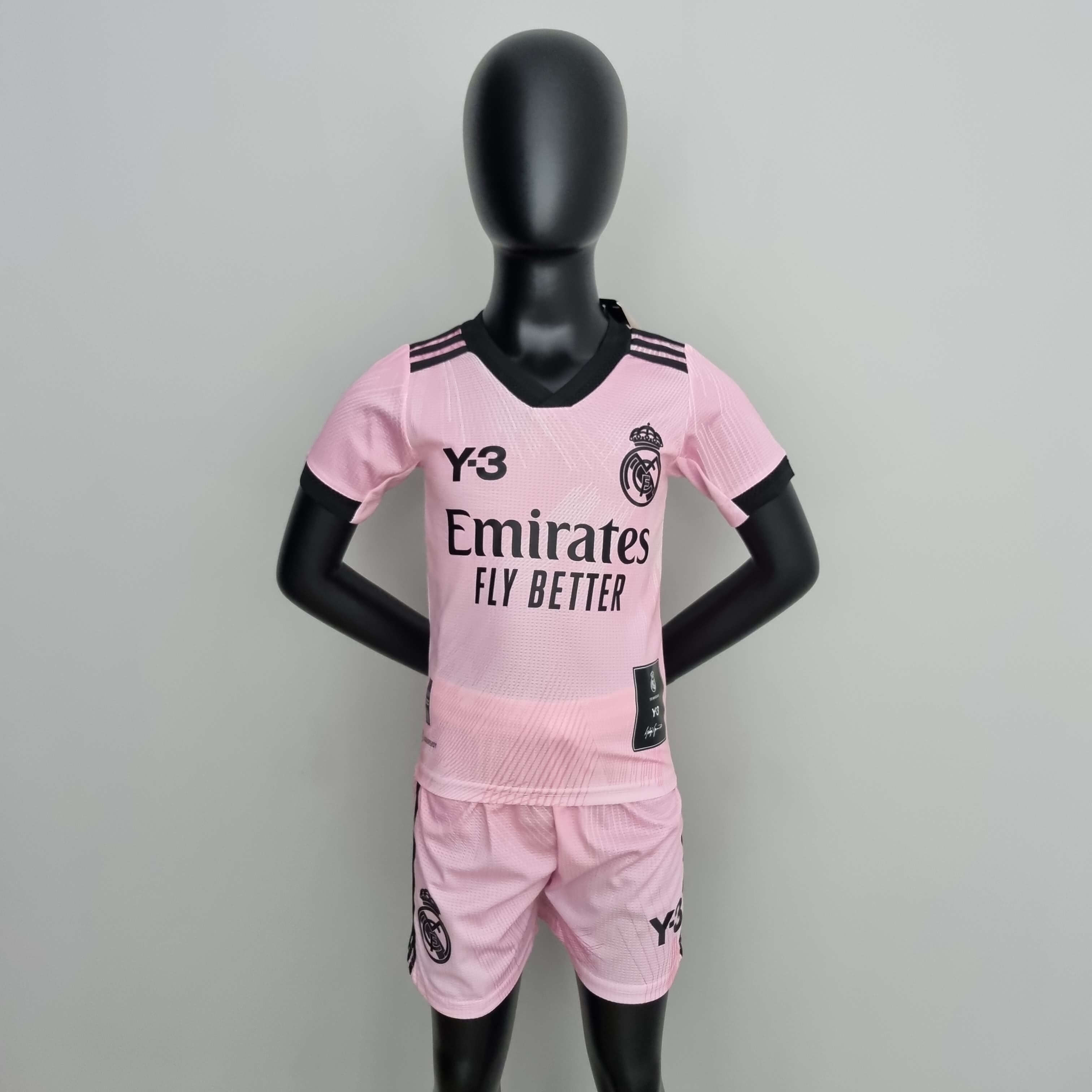 CAMISETA Y-3 REAL M ADRID 120TH ANNIVERSARY ROSA Niño