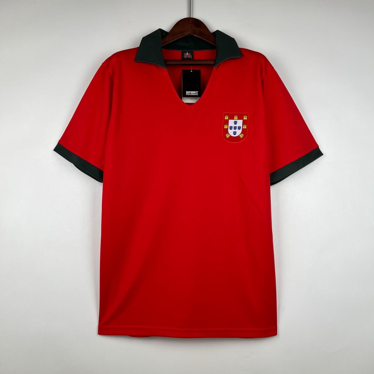 Camiseta Retro Portugal Primera Equipación 1972