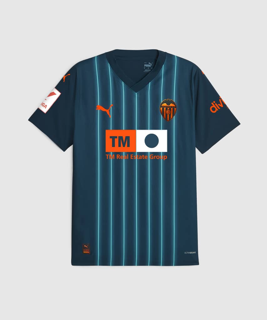 La nueva camiseta del Valencia de la que solo se venden 1.200 unidades