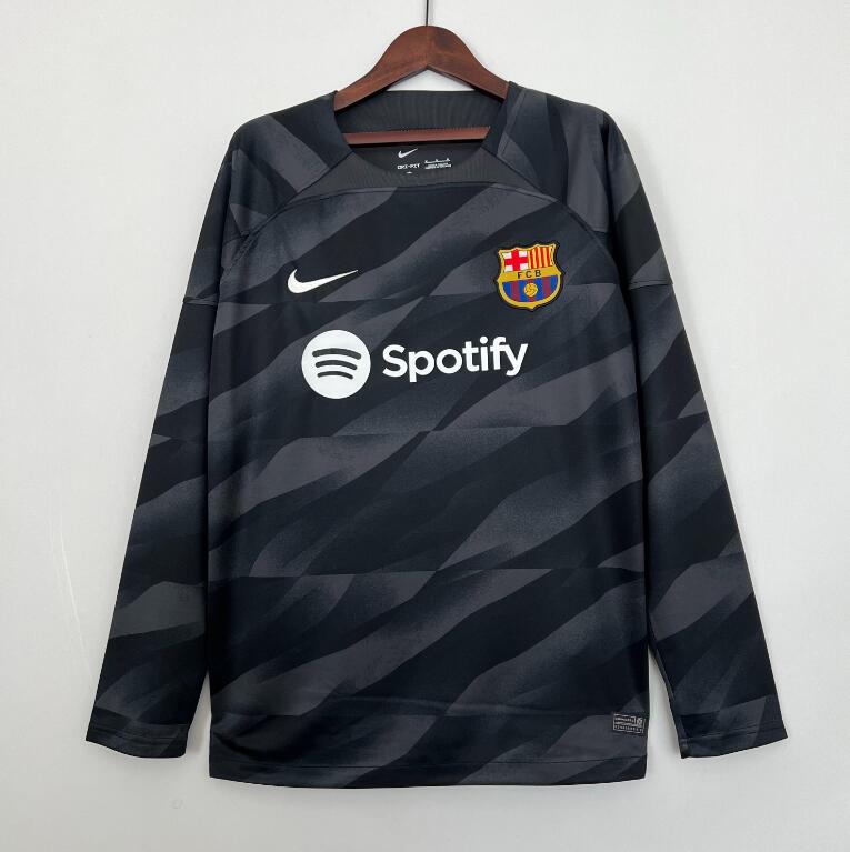 FC Barcelona  Las primeras imágenes de la camiseta negra para la temporada  2024/25