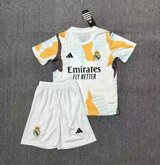 Camiseta Real Madrid Pre-Match Niño 2024/25