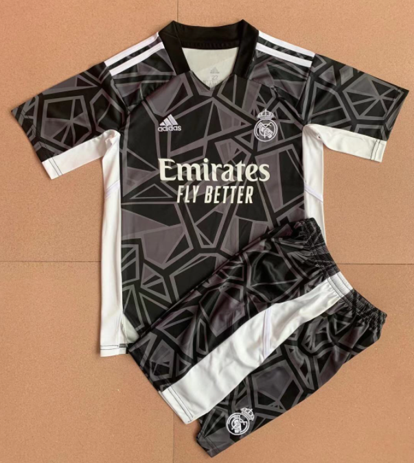 Conjunto Portero Real M adrid 22/23 Negro