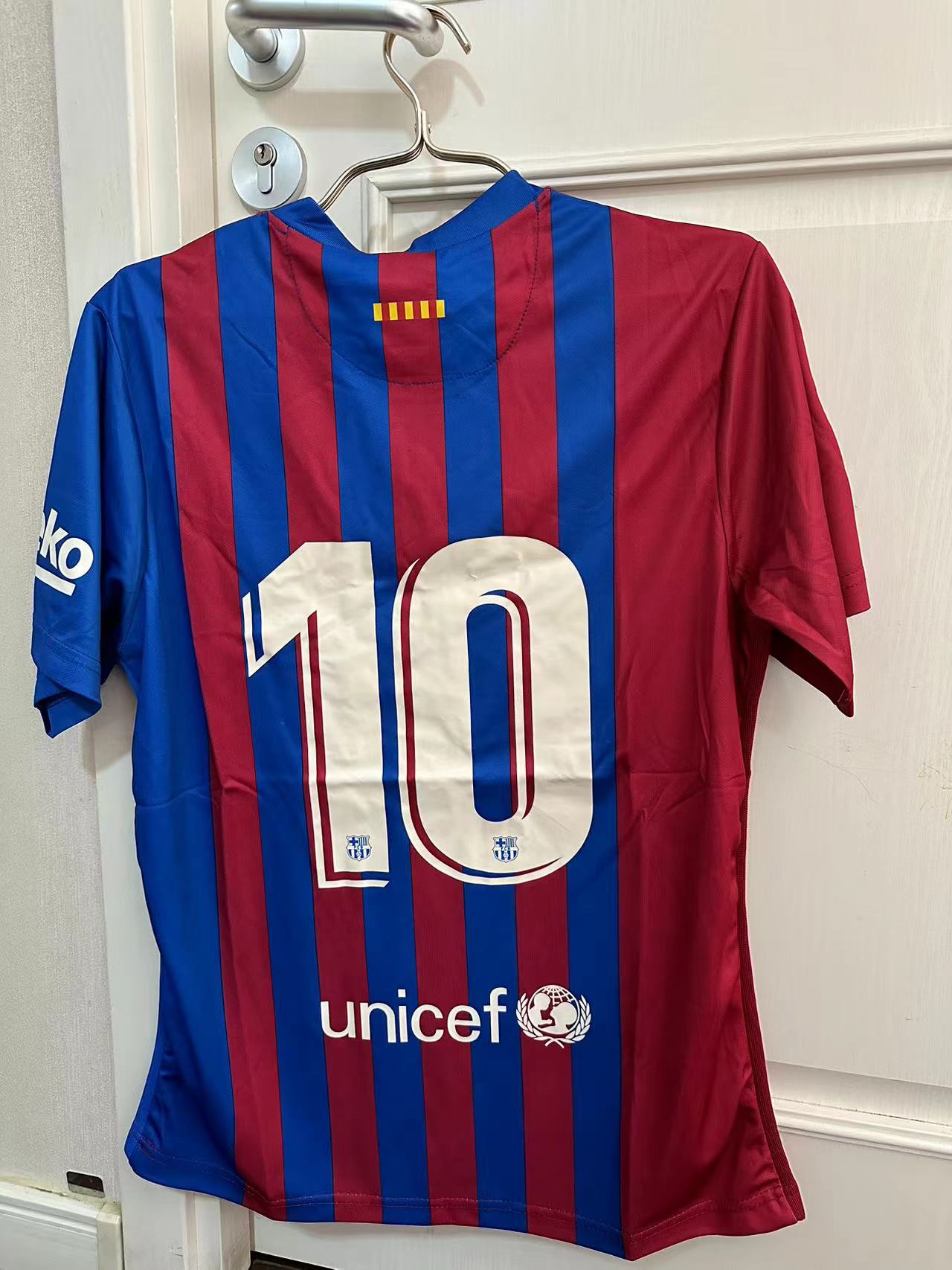 Camisetas De Fútbol Baratas - Talla M - 10